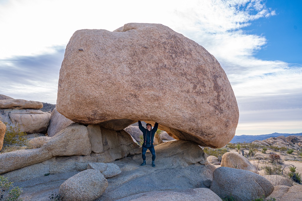 Kidney Bean Rock in Joshua Tree National Park.