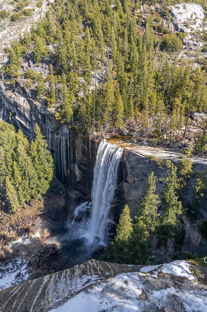 Viewpoint of Vernal Fall in Yosemite National Park.