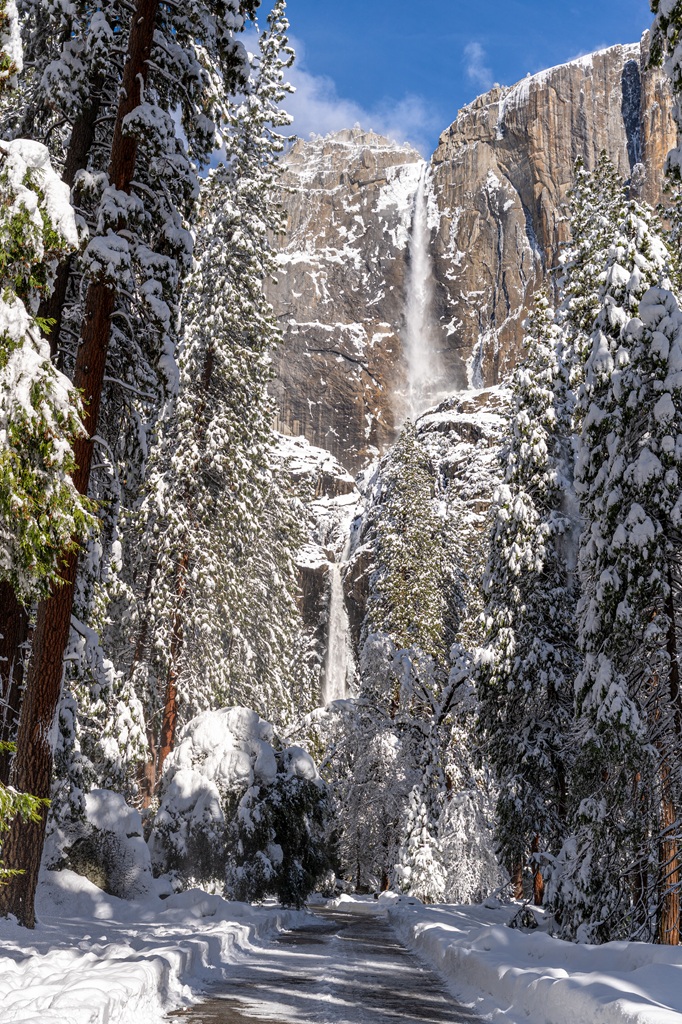 Lower Yosemite Fall Trail with view of Yosemite Falls in mid-winter.