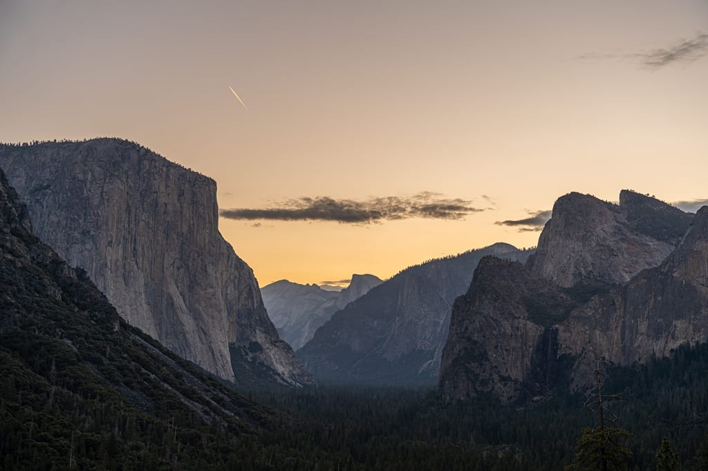Sunrise at Tunnel View in Yosemite National Park in late summer.
