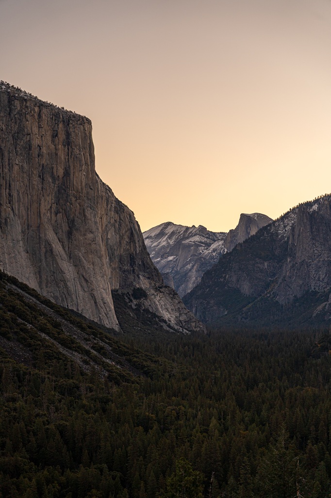 Tunnel View at sunrise in mid-fall in Yosemite National Park.