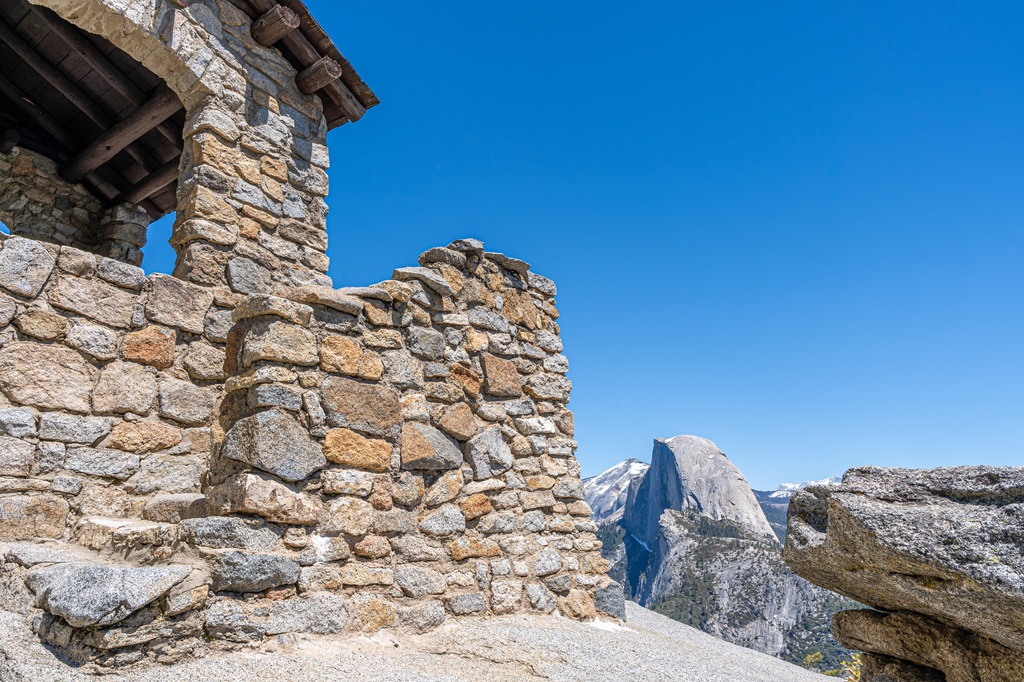 Glacier Point Geology Hut with Half Dome in the distance in Yosemite National Park.