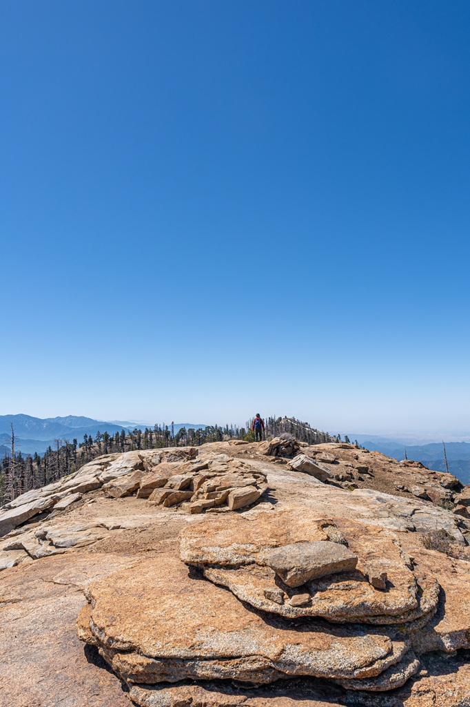 Big Baldy Trail in Kings Canyon National Park hiking guide.